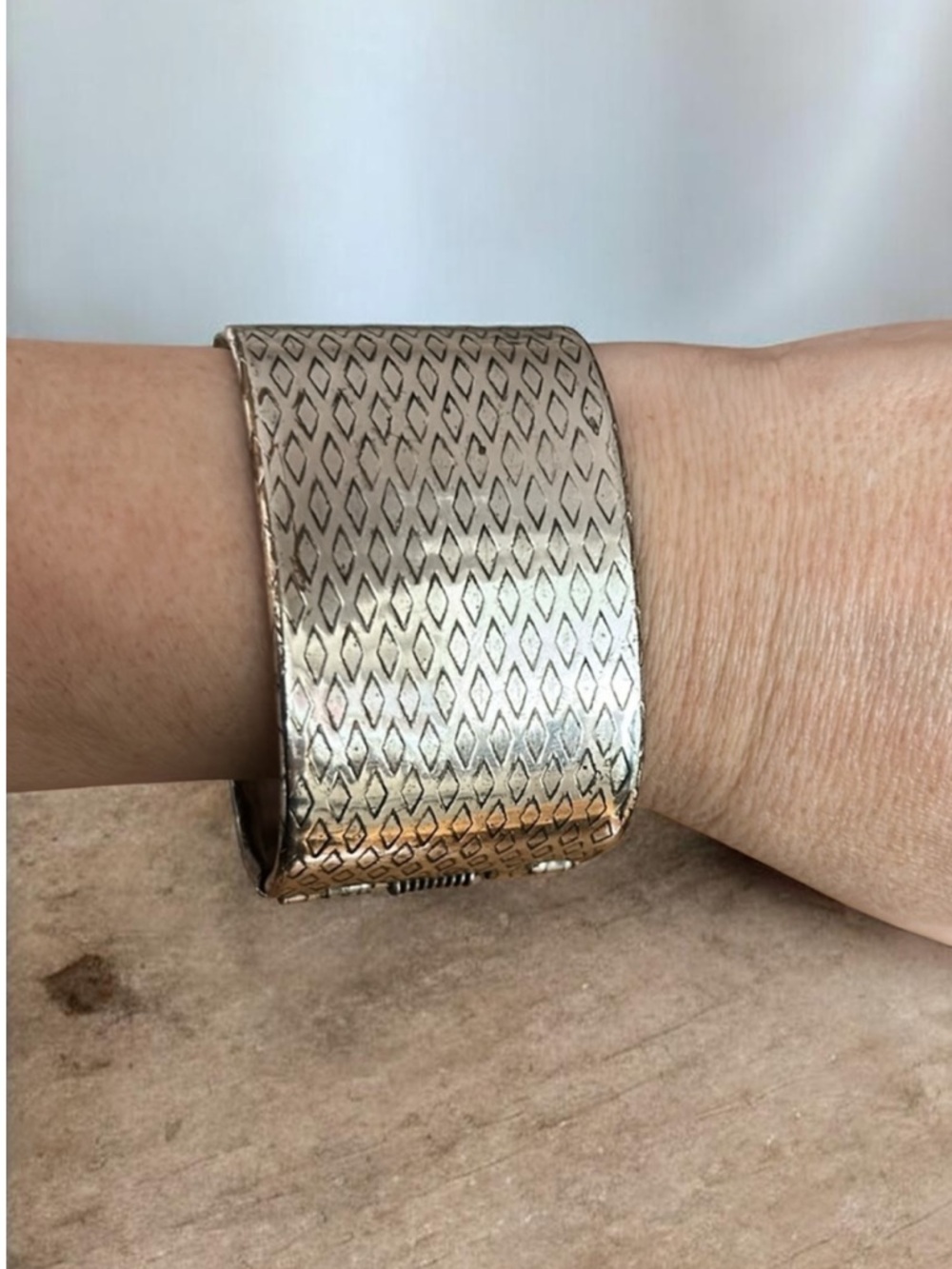 Vintage Diamond Back Design Clamper Silver Bracelet